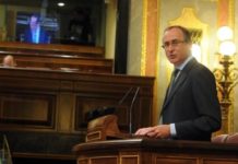 Sanidad seguirá actuando sobre el precio de los fármacos para poder financiar nuevas terapias