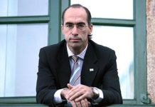 Feijóo anuncia una remodelación de Gobierno y destituye a Mosquera