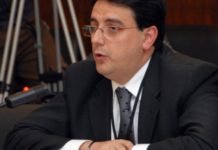 Extremadura quiere devolver sus competencias vacunales