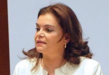 Frase de la semana: “Es un honor recibir la Gran Cruz que corresponde a la farmacia española”