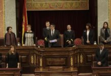 La formación de la mesa del Congreso separa al PSOE y a Podemos de cara a la investidura
