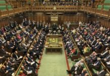 El Parlamento inglés cuestiona la gestión del Fondo contra el Cáncer