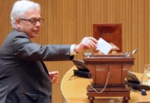 La investidura dificulta la labor de la Comisión de Sanidad