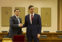 El pacto entre PSOE y C’s buscará la eficiencia y el ahorro en el gasto farmacéutico