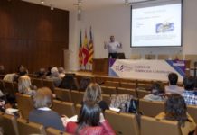 El COF de Castellón orienta sobre el consejo para soñar y no roncar