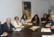 Foto fija: El PSOE ‘suma los votos’ del CGCOF