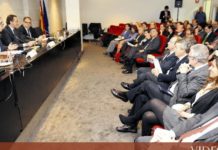 El CGCOF y ATA sitúan al farmacéutico a la cabeza de los autónomos del sector salud