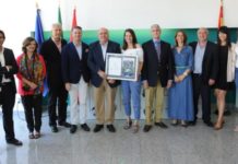 Foto fija: MSD recibe el diploma Fundamed a la Compañía del Año