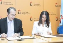 Roche y la URJC se alían para crear una cátedra especializada en formación en oncología