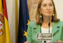 Ana Pastor fija el debate de investidura de Rajoy para el 30 y 31 de agosto