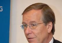 La Efpia pide prioridad para el ‘Paquete Farmacéutico’