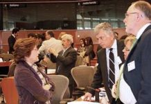 El debate sobre la liberalización se traslada a las comisiones de Salud y Mercado Interior del PE