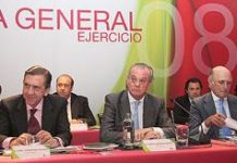 González Bosch recibe el apoyo a su gestión y renueva como presidente