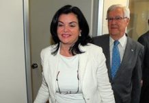 Carmen Peña abre la puerta a la renovación de los estatutos del Consejo General de Farmacéuticos
