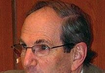 “Es interesante investigar el pasado de la farmacia”