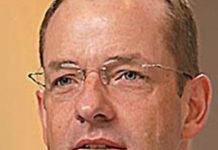 La Efpia designa como nuevo presidente al CEO de GSK, Andrew Witty, que sustituirá a Arthur J. Higgins