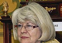 La RANF vuelve a confiar los mandos de esta institución, hasta 2013, a María Teresa Miras