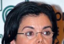 El Consejo General pasa de las palabras a los hechos y quiere renovarse desde dentro