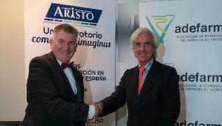 Adefarma y Aristo propician un mejor servicio en boticas