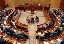 C’s debe escoger entre unirse al bloqueo de socialistas y U-Podemos o apoyar al PP