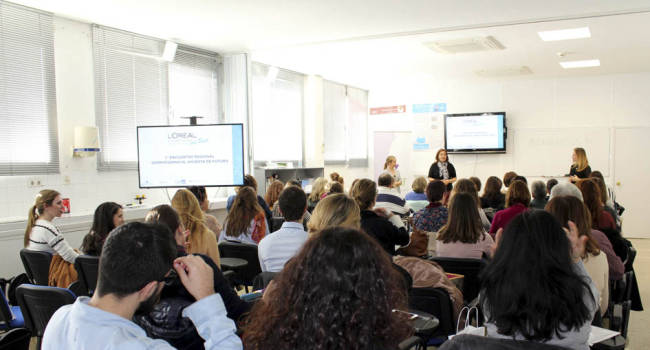 El COF de Ciudad Real acoge su I Encuentro de Dermofarmacia como “apuesta de futuro”