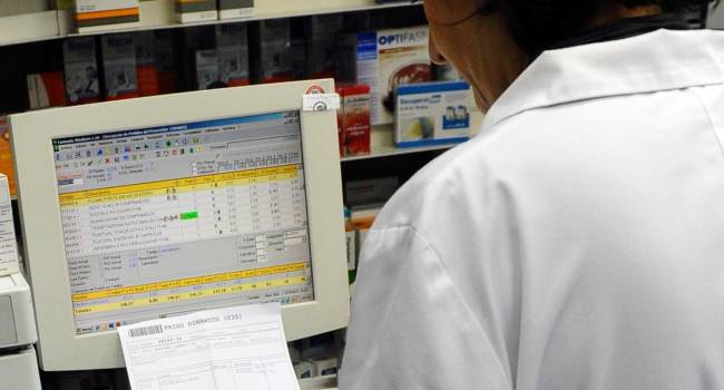 ¿Son legales las plataformas de conexión entre farmacias para solucionar desabastecimientos?