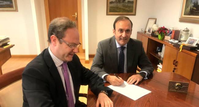 Cofares y Sefac unen fuerzas por el desarrollo profesional de farmacia