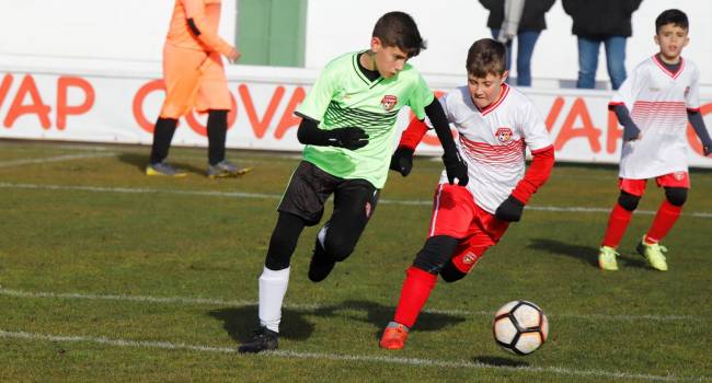 El deporte puede prevenir los dolores de cabeza que sufren 8 de cada 10 niños