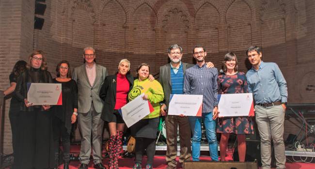 entrega-becas-de-viiv_671739_20191216105802