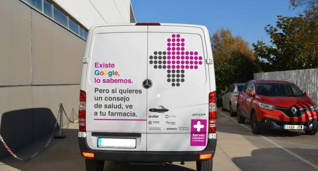 Fedefarma resalta el valor del farmacéutico frente al ‘Dr. Google’