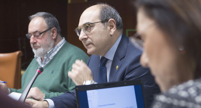 Darpón considera “excesivo” destinar 1 de cada 5 euros de Salud al gasto farmacéutico
