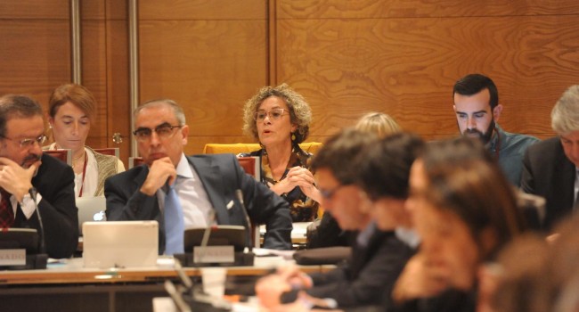 El PSOE cuestiona las políticas del Gobierno respecto a la medicina de precisión