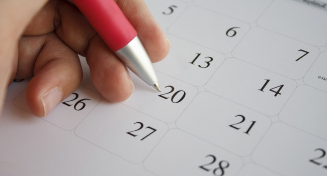 La fijación del calendario laboral, obligación del titular… con el acuerdo de los empleados