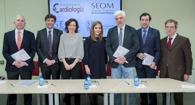 SS.CC. proponen incorporar al SNS equipos cardio-onco-hematológicos