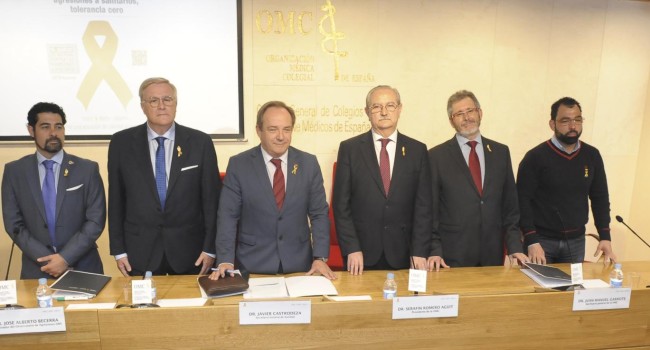 La agresiones a médicos alcanzan su máximo histórico tras crecer un 37% en 2016