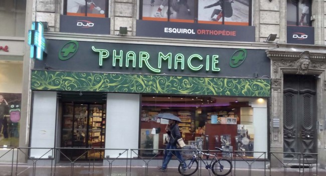 Francia: las farmacias que vacunen de la gripe recibirán 4,5 euros por paciente