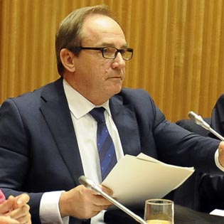 Castrodeza explicará las líneas de la política farmacéutica