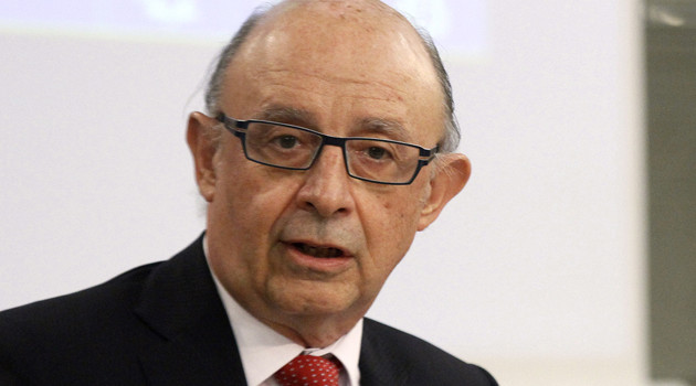 Montoro baja la inversión en Sanidad, y la suben Andalucia y C. Valenciana