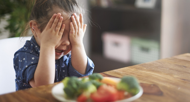 Cinfa lanza consejos para una correcta alimentación infantil