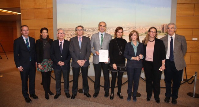 Madrid aprueba la ley para la elección de los gerentes de hospital