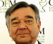 Luis González