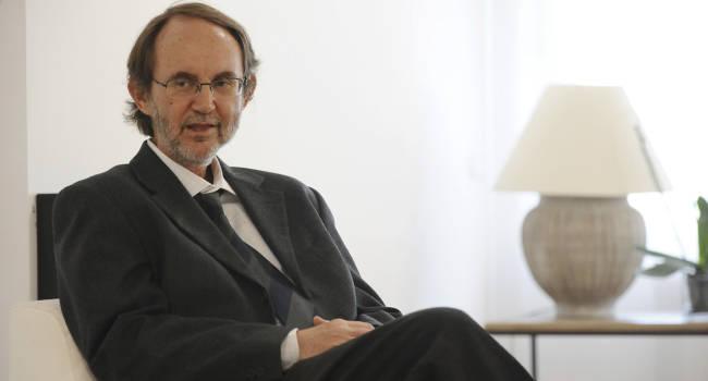 Sierra: “Hay que tomar ventaja de algunos biosimilares y destinar ese ahorro a innovación”