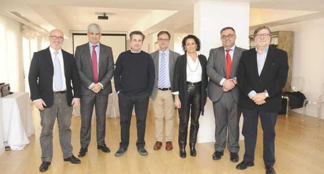 El control de la hiperuricemia se podría conseguir con un impacto económico reducido
