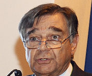 Luis González