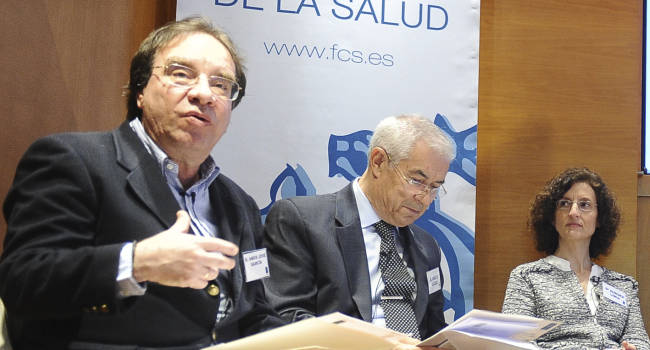 Los expertos en vacunas, cada vez más presentes en las decisiones.