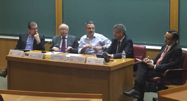 La AGP defiende el derecho del paciente a estar informado y participar en su tratamiento