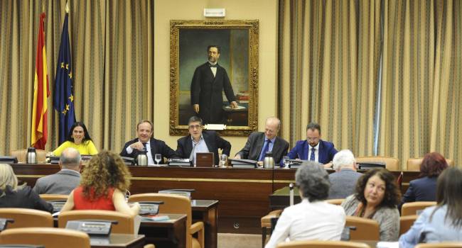Sanidad no controlará el precio de los fármacos desfinanciados a través de la Ley de Garantías