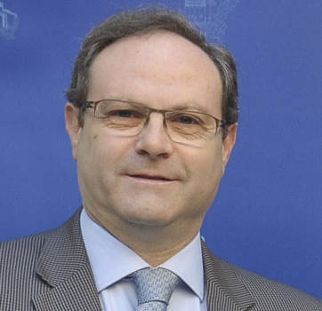 Jesús Carlos Gómez hace una llamada a trabajar en un marco multidisciplinar