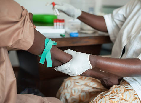 La OMS estima que habrá entre 100 y 300 casos en el actual brote de ébola en RDC