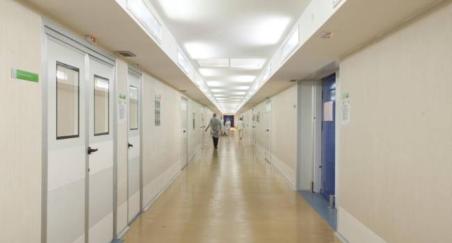 Teva abre las puertas de su planta en Zaragoza a 180 farmacéuticos de toda España